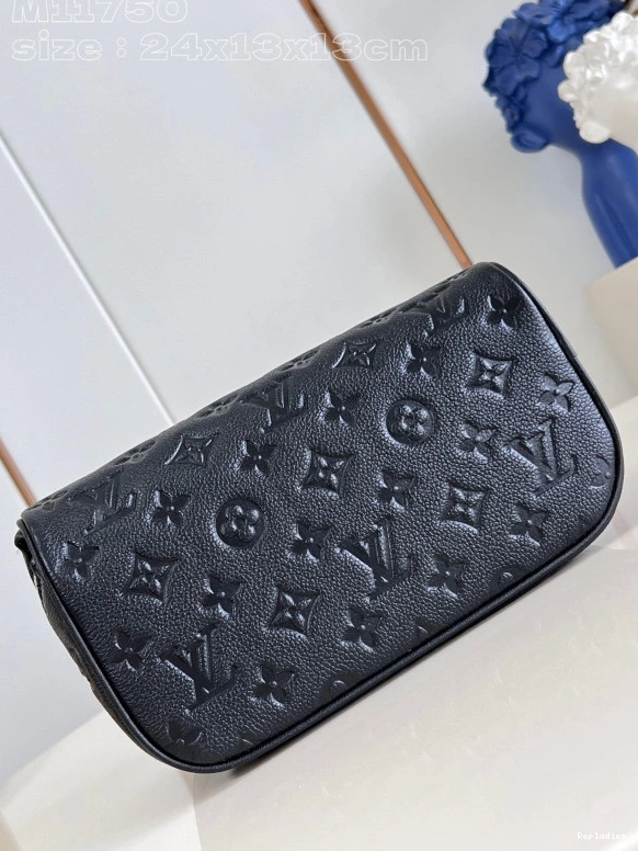 Fake Louis Bags BAG-24*13*13CM VUITTON LOUIS TOILETRY 0816